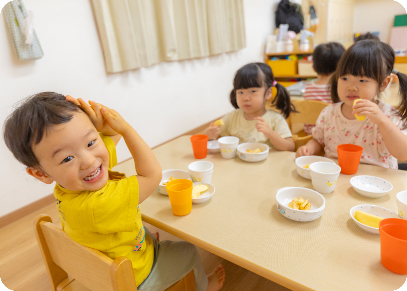 お子様の発達に合わせた食事